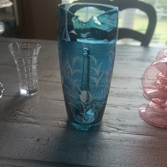 Sickles OH Signed Etched Grape Cluster & Leaf Motif w Semi Attached Clear Handle - Picture 4 of 8